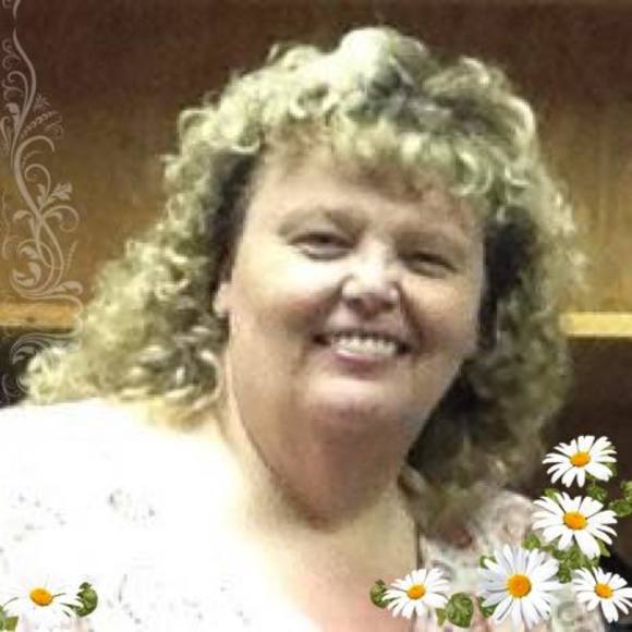 Meet your Posher, Patti - Picture 1 of 1